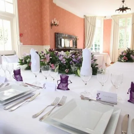 Bed & Breakfast Chateau De 3*