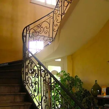 Chateau De 3* Béhen