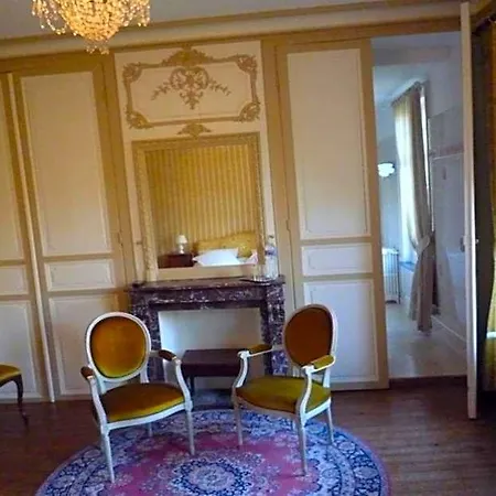 Chateau De 3* Behen
